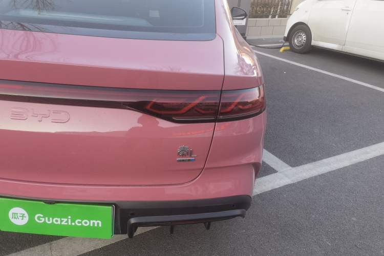 Used BYD Qin L 2025 DM-i Smart Drive 120KM Superior Model Exterior 6