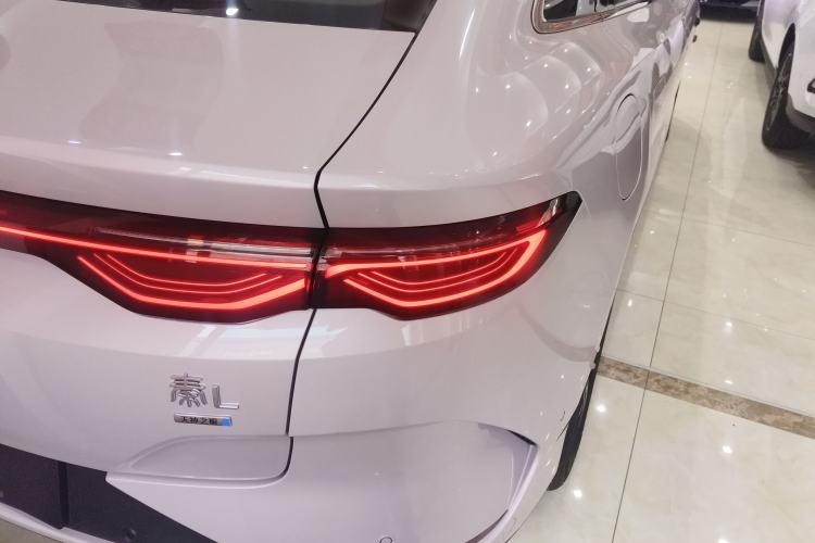 Used BYD Qin L 2025 EV 545KM Cloud Suspension Edition Exterior 6