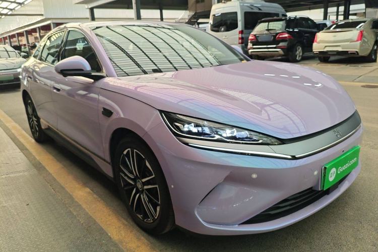 Used BYD Qin L 2025 EV 545KM Excellence Edition Front Right 45 Deg