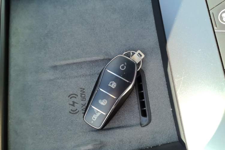 Used BYD Qin L 2025 EV 545KM Excellence Edition Interior 1