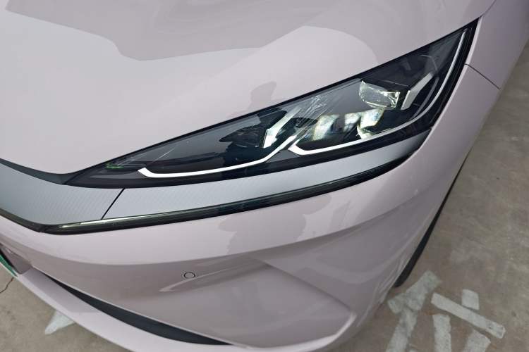 Used BYD Qin L 2025 EV 545KM Excellence Edition Left Front Headlight