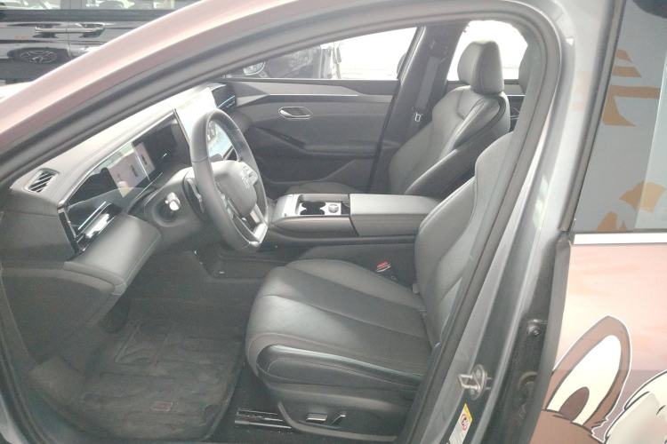 Used BYD Qin L 2025 EV 545KM Excellence Edition Left Front Seat