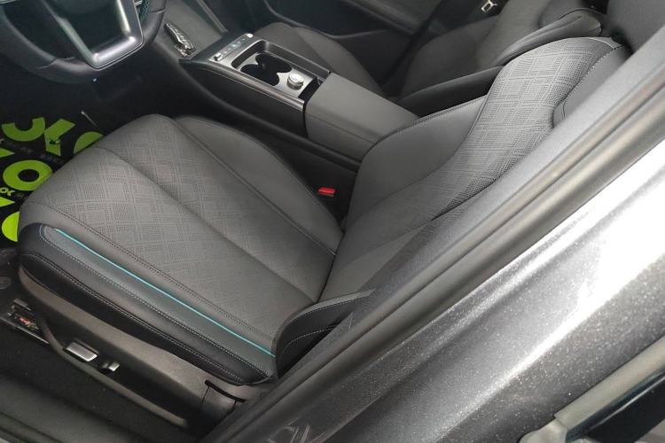 Used BYD Qin L 2025 EV 545KM Excellence Edition Left Front Seat