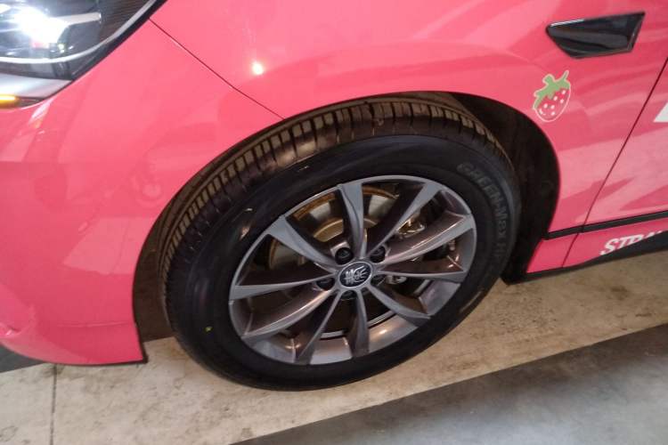 Used BYD Qin L 2025 EV 545KM Beyond Version Left Front Wheel Hub