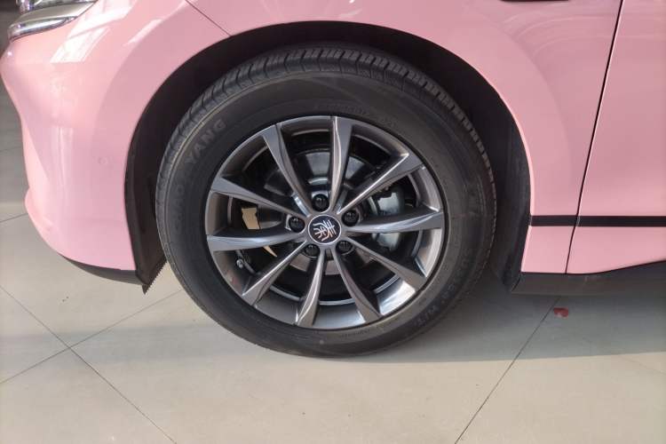 Used BYD Qin L 2025 EV 545KM Beyond Version Left Front Wheel Hub