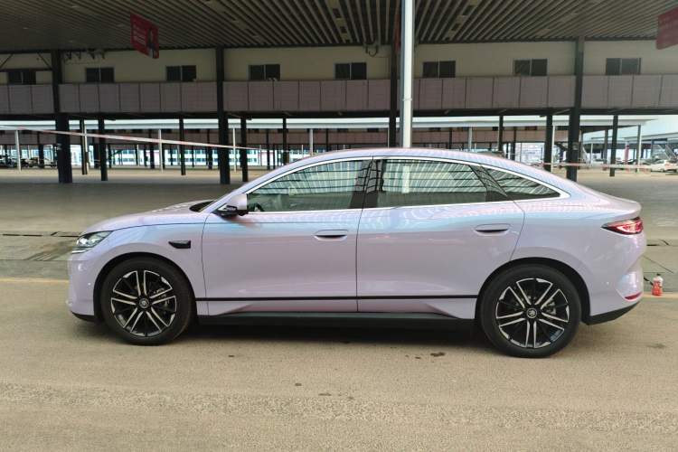 Used BYD Qin L 2025 EV 545KM Excellence Edition Left Side
