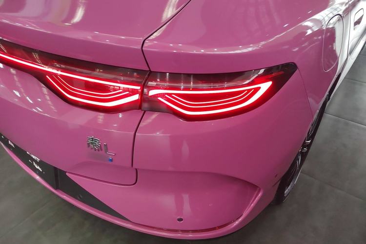 Used BYD Qin L 2025 EV 545KM Excellence Edition Right Rear Taillight