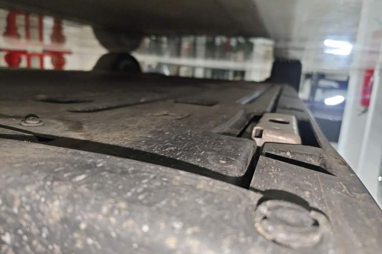 Used BYD Qin L 2025 EV 545KM Cloud Suspension Edition Right Side Sill