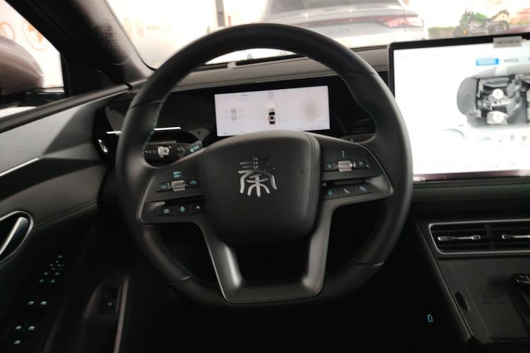 Used BYD Qin L 2025 EV 545KM Excellence Edition Steering Wheel