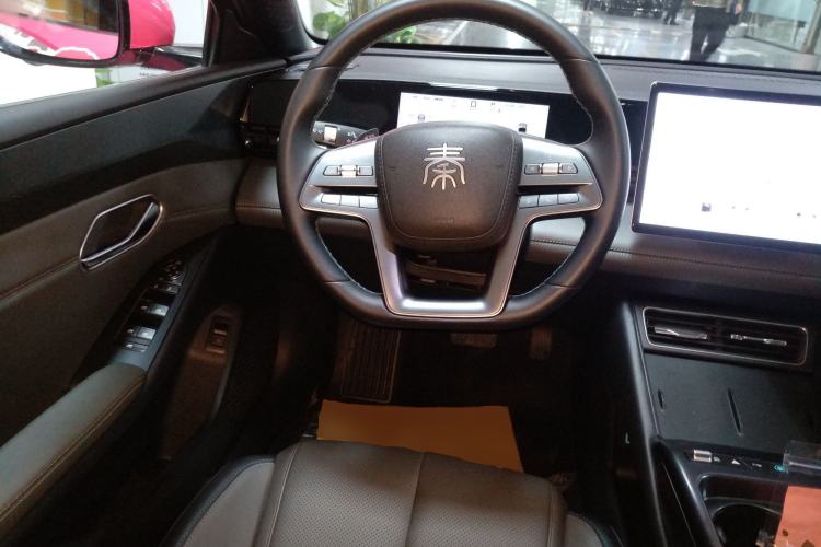 Used BYD Qin L 2025 EV 545KM Beyond Version Steering Wheel