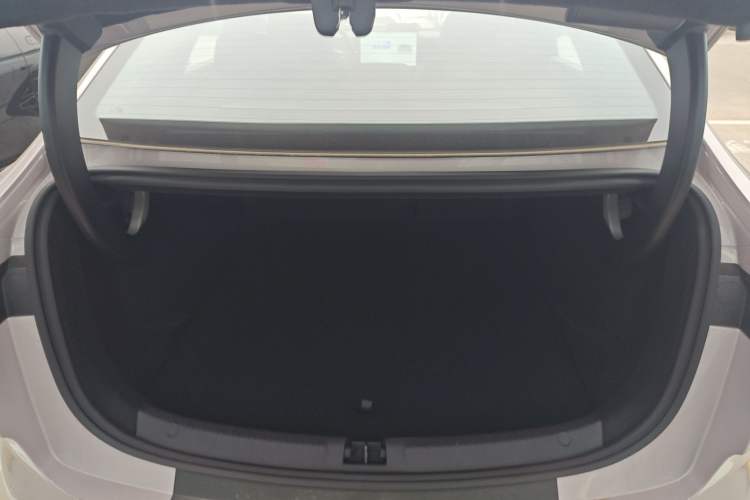 Used BYD Qin L 2025 EV 545KM Excellence Edition Trunk