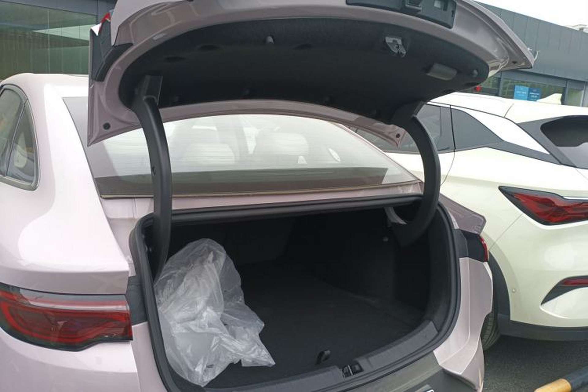 Used BYD Qin L 2025 EV 545KM Cloud Suspension Edition Trunk