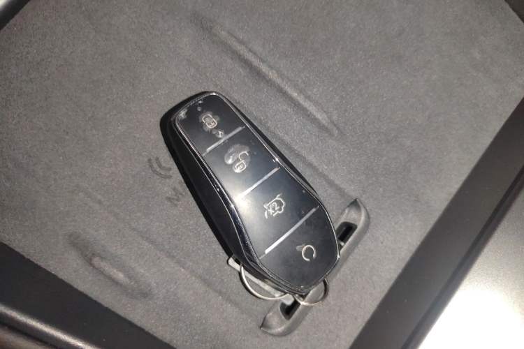 Used BYD Qin L 2025 EV 545KM Excellence Edition Vehicle Key