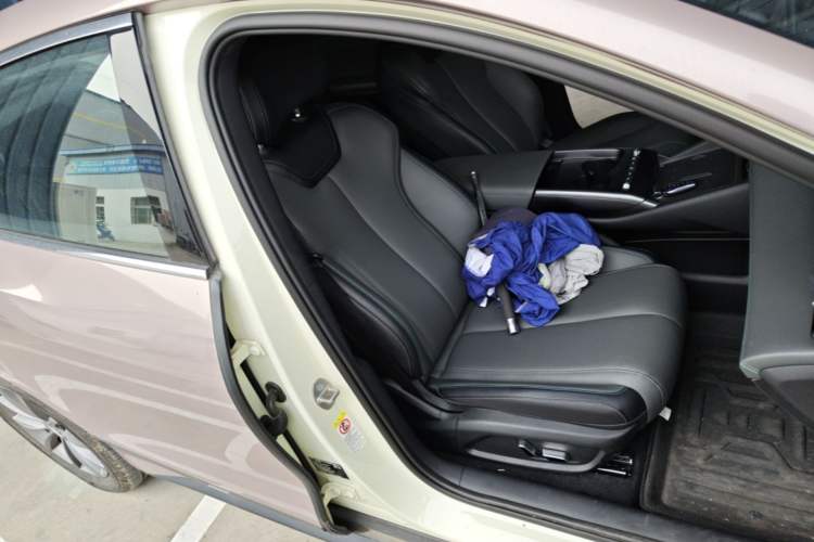 Used BYD Qin L 2025 EV 545KM Beyond Version Right Front Seat