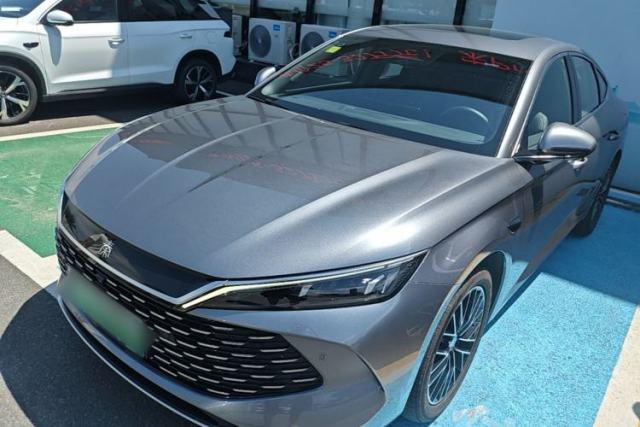 Used BYD Qin L 2025 DM-i Smart Drive 120KM Excellence Model