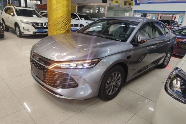 Used BYD Qin L 2025 DM-i Smart Drive 80KM Leading Model