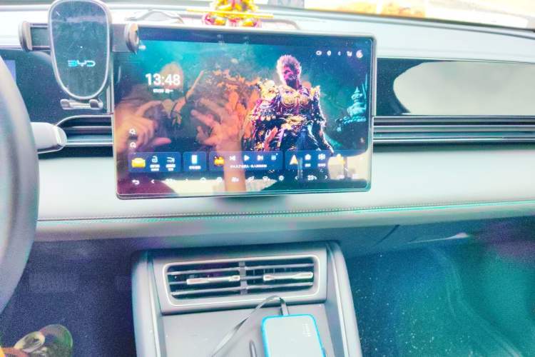 Used BYD Qin L 2025 EV 545KM Beyond Version Audio And AC Panel