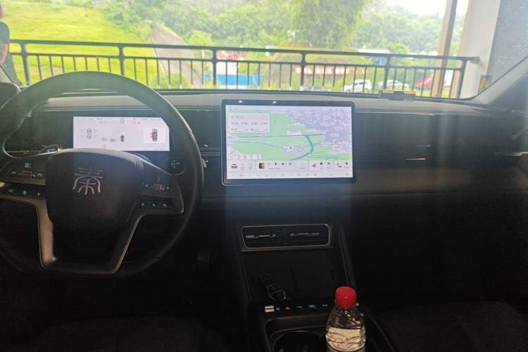Used BYD Qin L 2025 EV 545KM Beyond Version Center Console