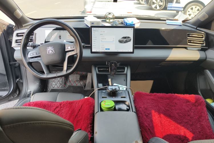 Used BYD Qin L 2025 DM-i Smart Drive 120KM Leading Model Center Console