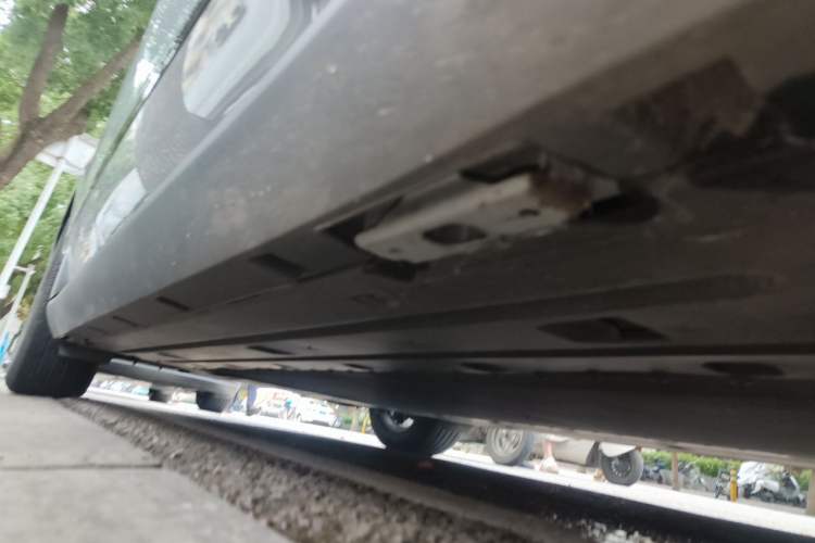 Used BYD Qin L 2025 EV 470KM Leading Edition Chassis Front Right