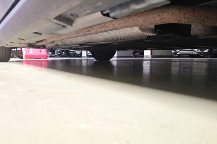 Used BYD Qin L 2025 DM-i Smart Drive 80KM Leading Model Chassis Front Right