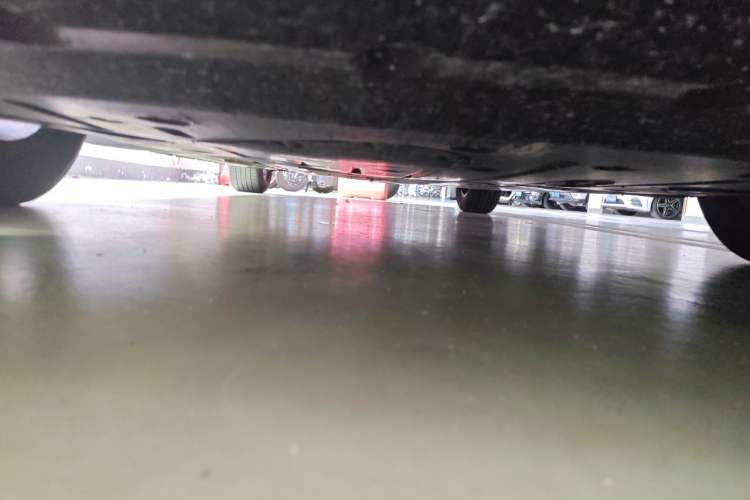 Used BYD Qin L 2025 DM-i Smart Drive 80KM Leading Model Chassis Front