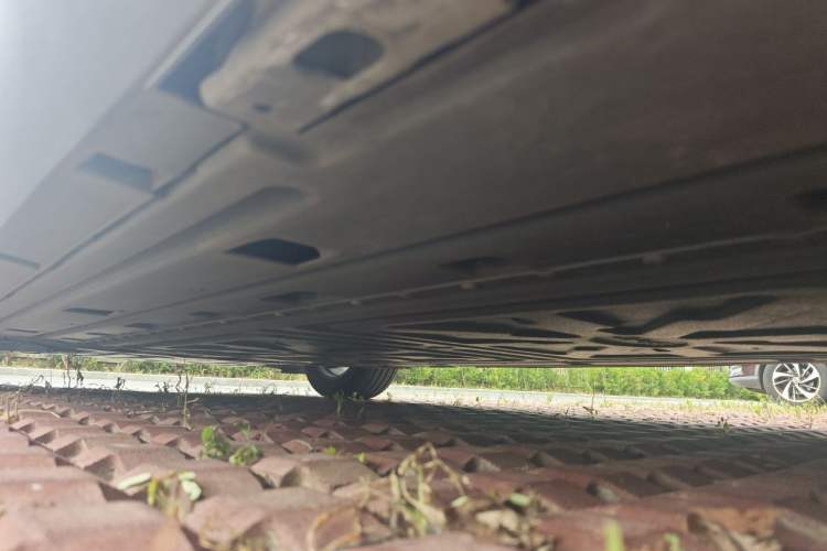 Used BYD Qin L 2025 EV 545KM Beyond Version Chassis Rear Left