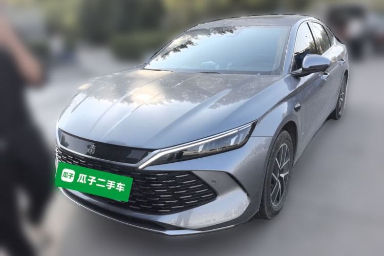 BYD Qin L 2025 DM-i Smart Drive 120KM Leading Model