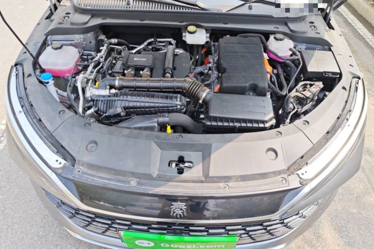 Used BYD Qin L 2025 DM-i Smart Drive 120KM Leading Model Engine Bay