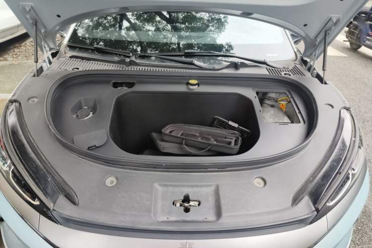 Used BYD Qin L 2025 EV 470KM Leading Edition Engine Bay