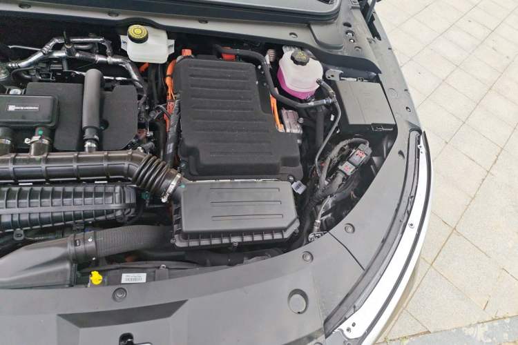 Used BYD Qin L 2025 DM-i Smart Drive 80KM Leading Model Engine Bay Left