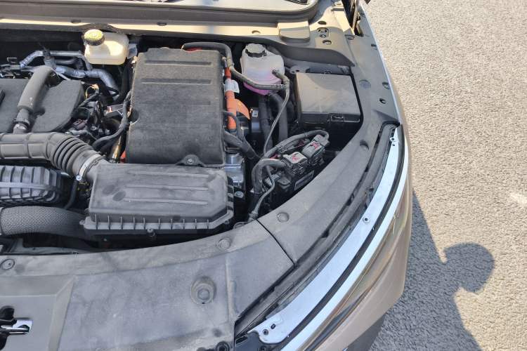 Used BYD Qin L 2025 DM-i Smart Drive 120KM Leading Model Engine Bay Left