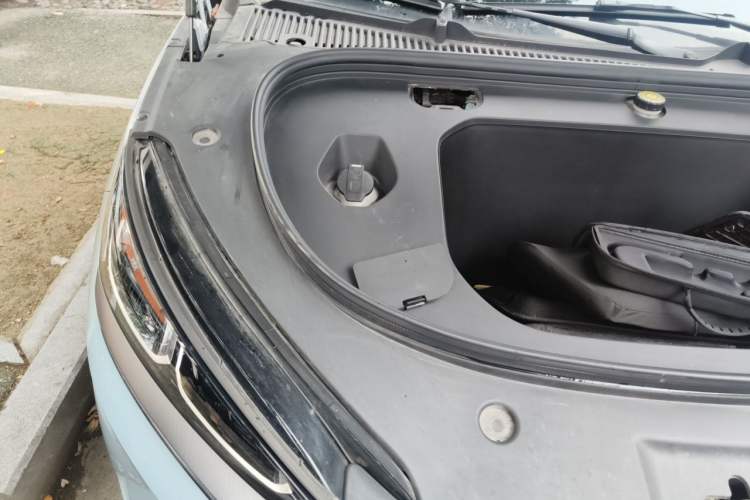 Used BYD Qin L 2025 EV 470KM Leading Edition Engine Bay Right
