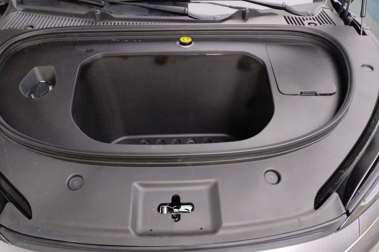 Used BYD Qin L 2025 EV 545KM Beyond Version Engine Bay
