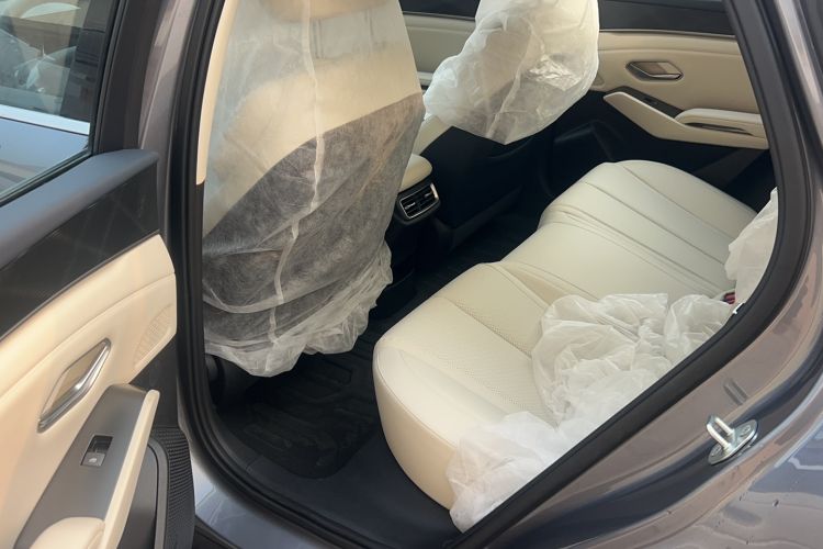 Used BYD Qin L 2025 DM-i Smart Drive 80KM Leading Model Exterior 7