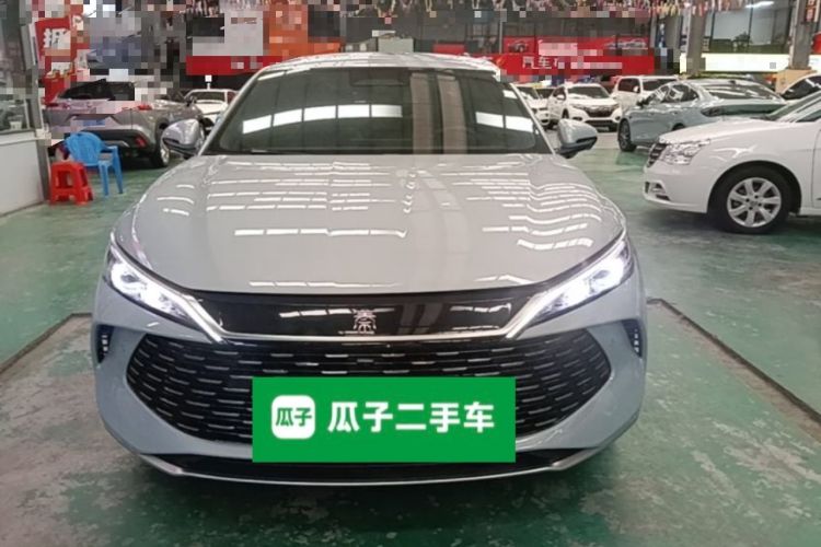 Used BYD Qin L 2025 DM-i Smart Drive 120KM Superior Model Front