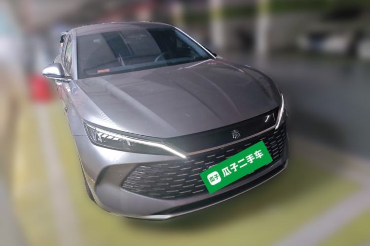 Used BYD Qin L 2025 DM-i Smart Drive 80KM Leading Model Front Right 45 Deg
