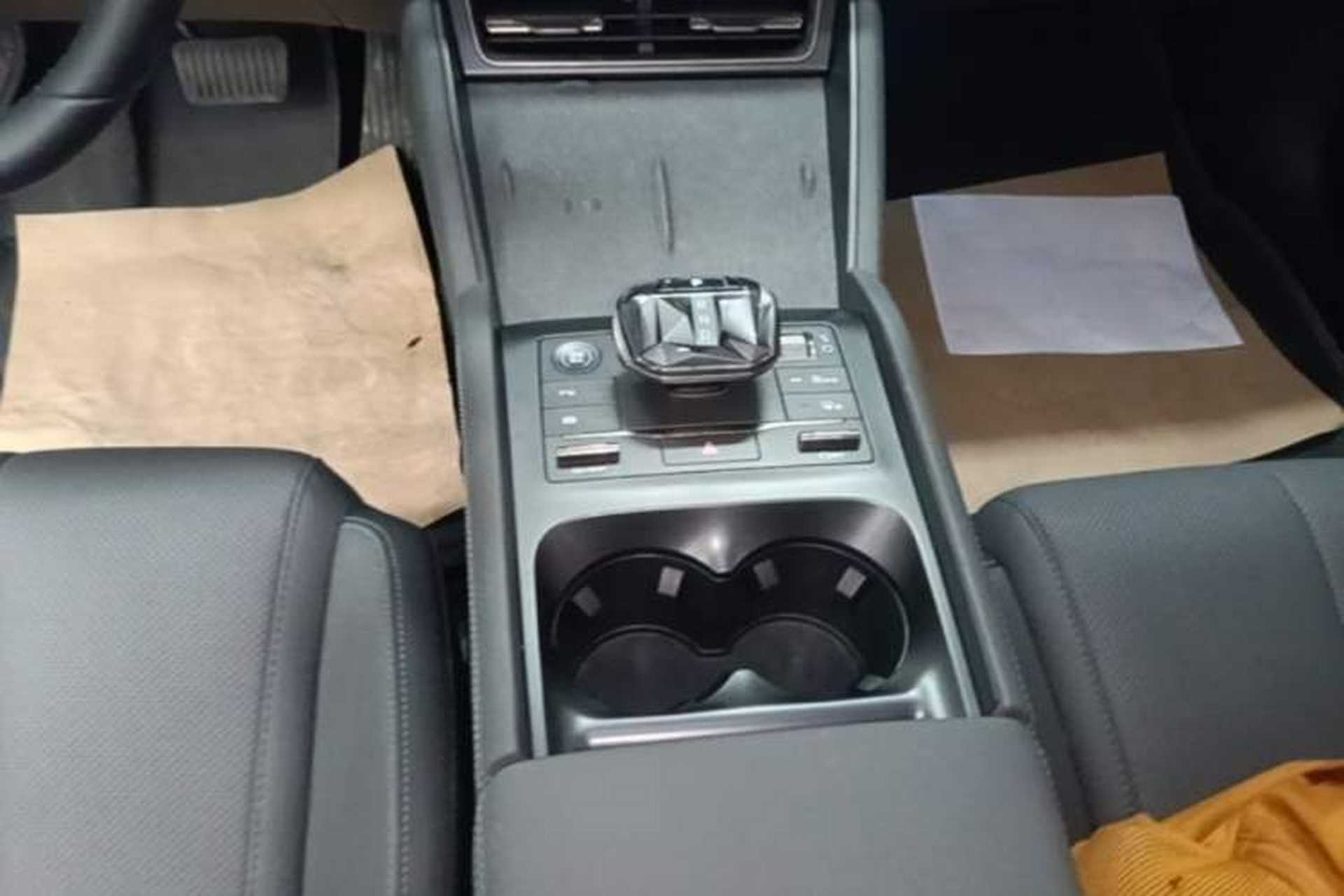 Used BYD Qin L 2025 DM-i Smart Drive 120KM Superior Model Gear Lever