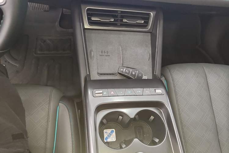 Used BYD Qin L 2025 EV 545KM Excellence Edition Gear Lever