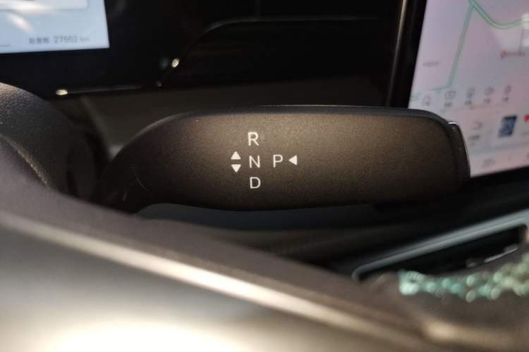 Used BYD Qin L 2025 EV 470KM Leading Edition Gear Lever