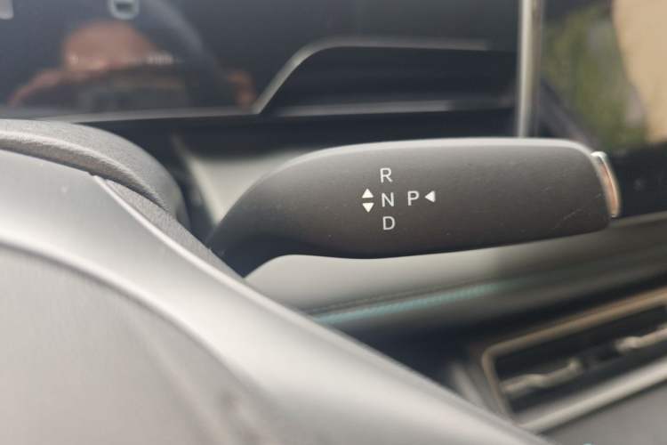 Used BYD Qin L 2025 EV 545KM Beyond Version Gear Lever