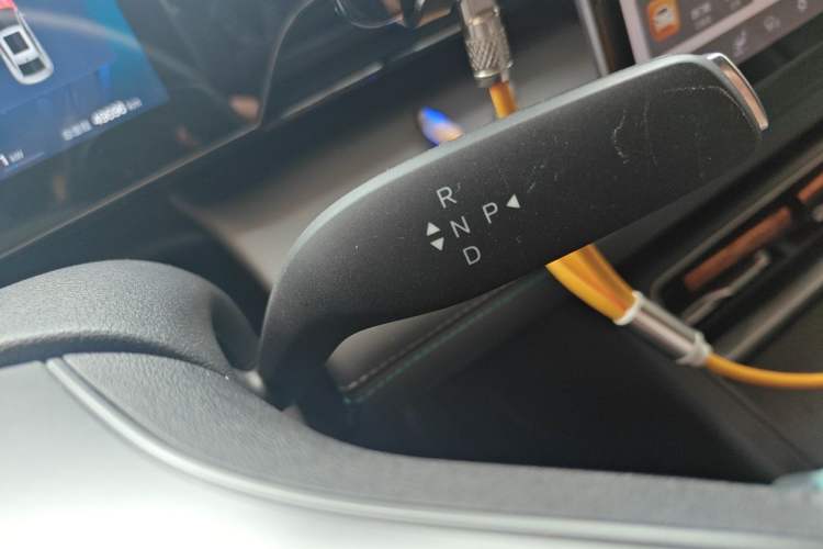 Used BYD Qin L 2025 EV 470KM Leading Edition Gear Lever