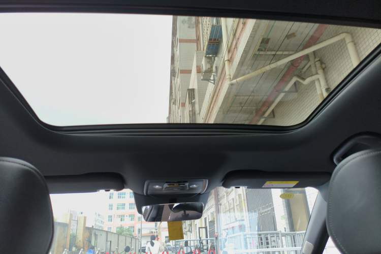 Used BYD Qin L 2025 DM-i Smart Drive 120KM Leading Model Headliner