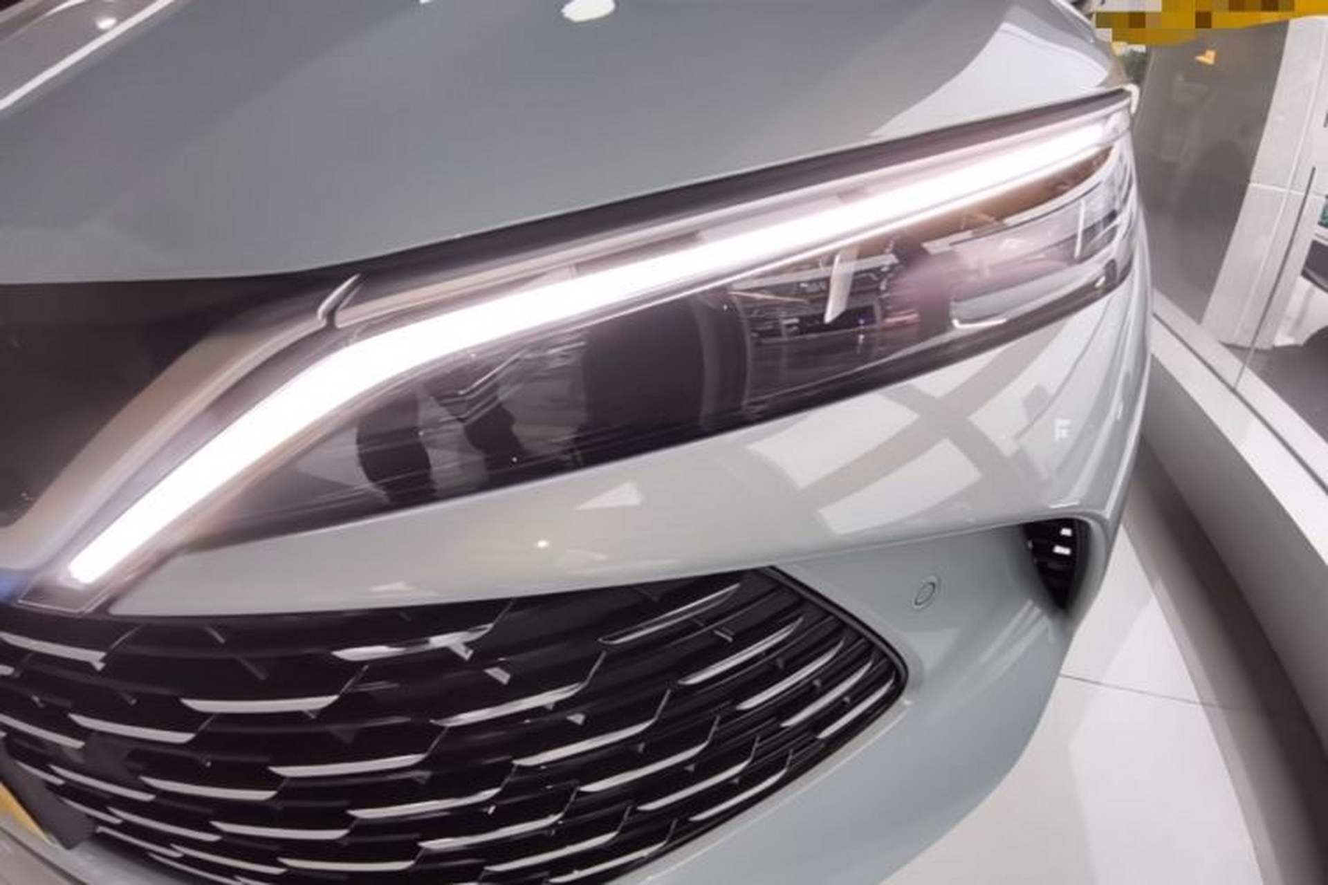 Used BYD Qin L 2025 DM-i Smart Drive 80KM Leading Model Left Front Headlight