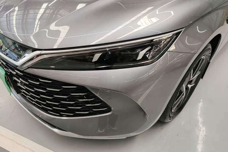 Used BYD Qin L 2025 DM-i Smart Drive 120KM Leading Model Left Front Headlight