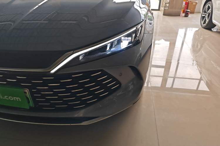 Used BYD Qin L 2025 DM-i Smart Drive 80KM Leading Model Left Front Headlight