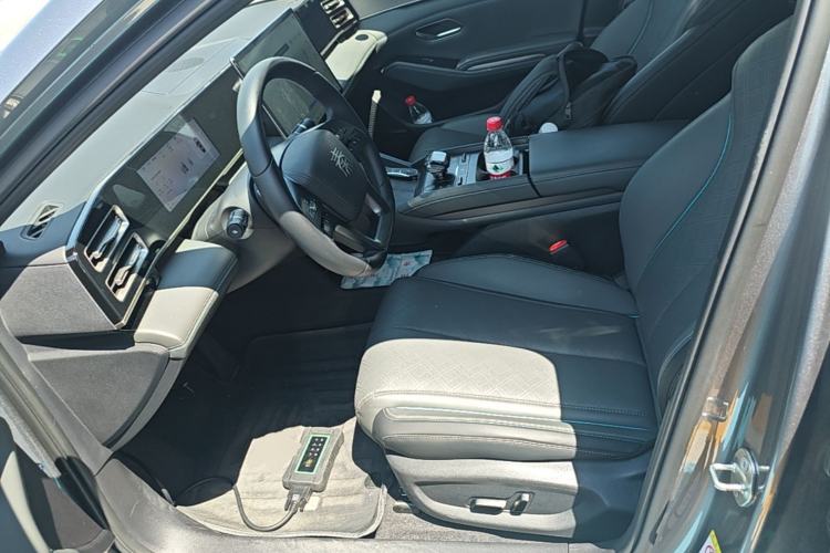 Used BYD Qin L 2025 DM-i Smart Drive 120KM Excellence Model Left Front Seat
