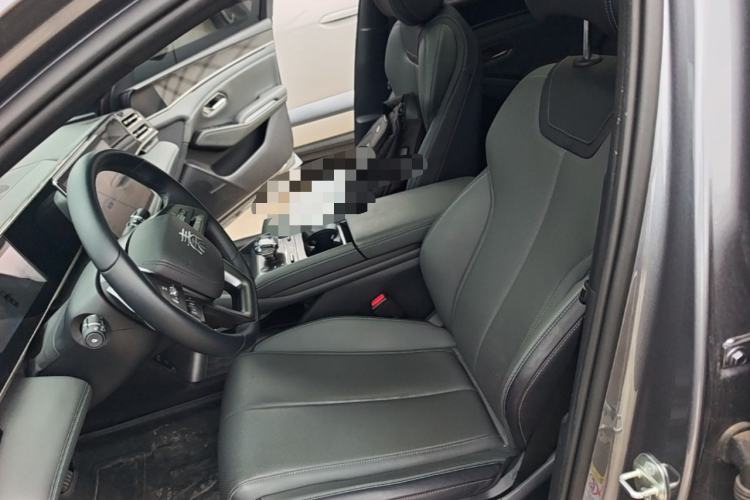 Used BYD Qin L 2025 DM-i Smart Drive 120KM Leading Model Left Front Seat