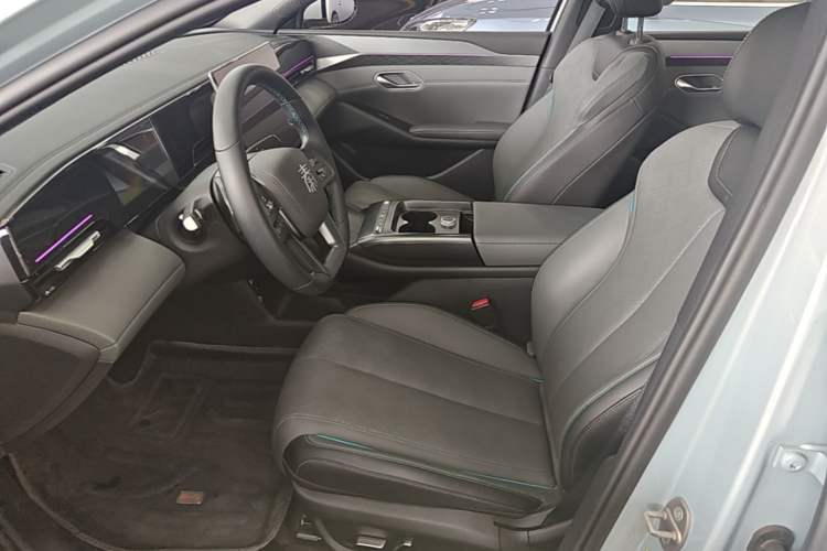 Used BYD Qin L 2025 EV 545KM Excellence Edition Left Front Seat