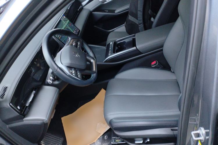 Used BYD Qin L 2025 EV 545KM Beyond Version Left Front Seat